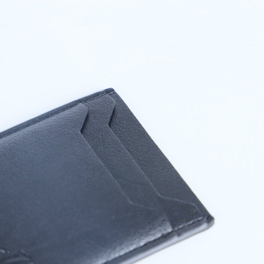 Batman Men’s Wallet – Compact Bifold Card Holder with Money Clip